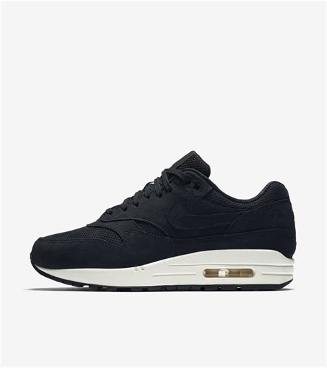 nike air max 1 zwart dames|air max 1 sneaker.